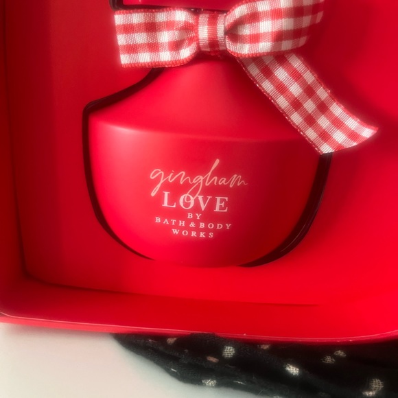 Bath & Bodyworks Limited edition. Great price, used twice. - Picture 4 of 5